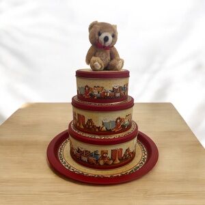 House of Lloyd Toy Box Teddy Set 3 Holiday Cookie Tins Round Tray & Plush Bear